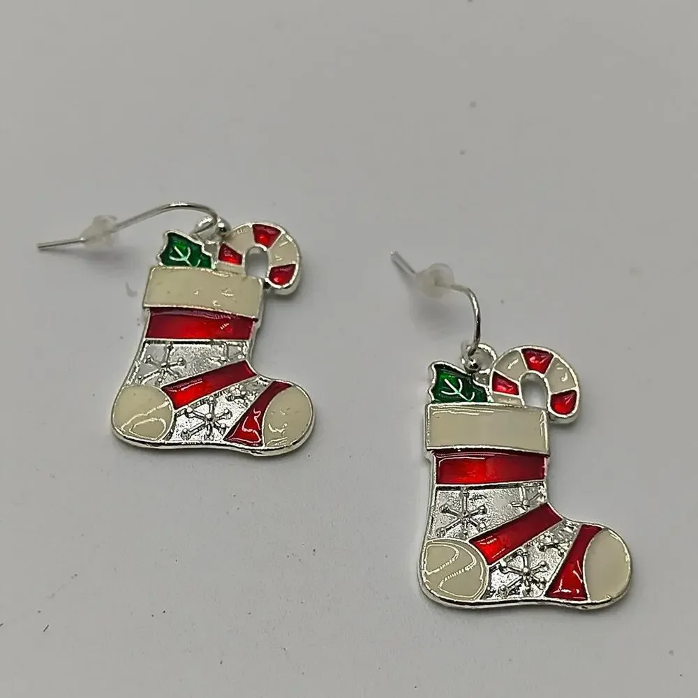 C 6 christmas stocking earrings with